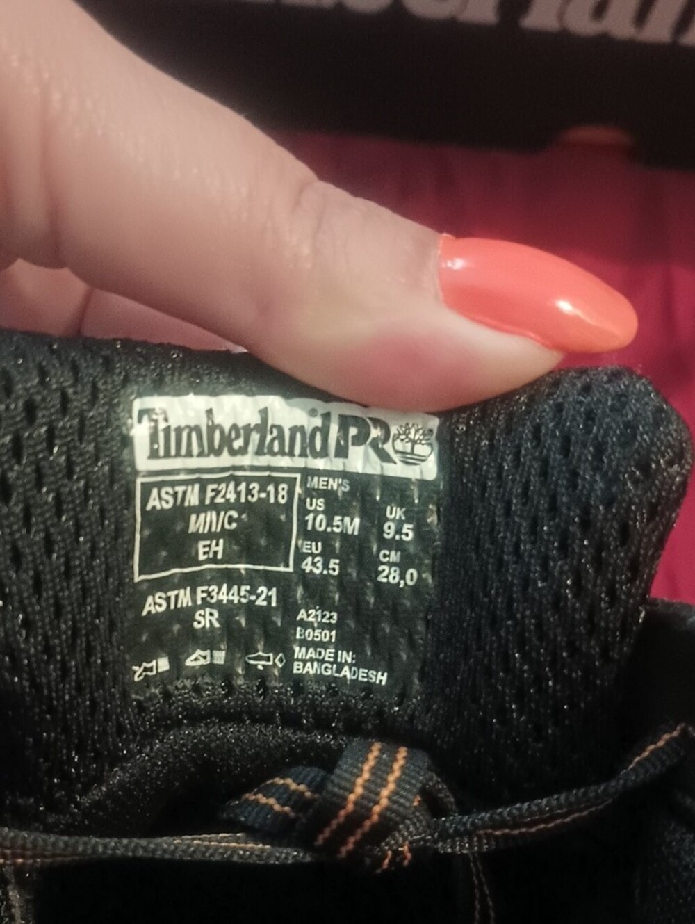 Timberland PRO Black and Orange Men’s Size 10.5 Safety Sneaker New In Box - Picture 2 of 8